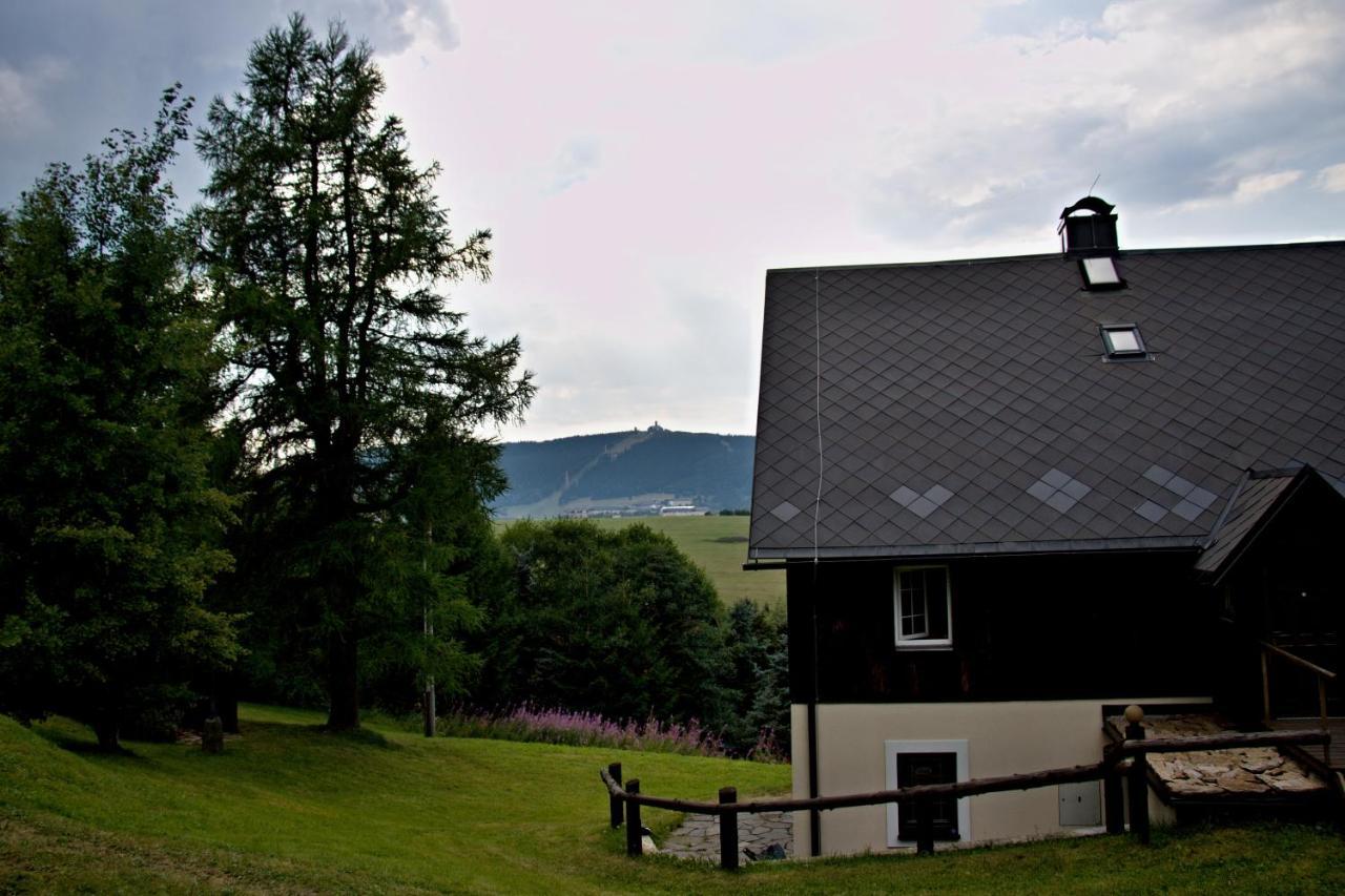 Villa Chaloupka Slamenka Loučná pod Klínovcem Exterior foto
